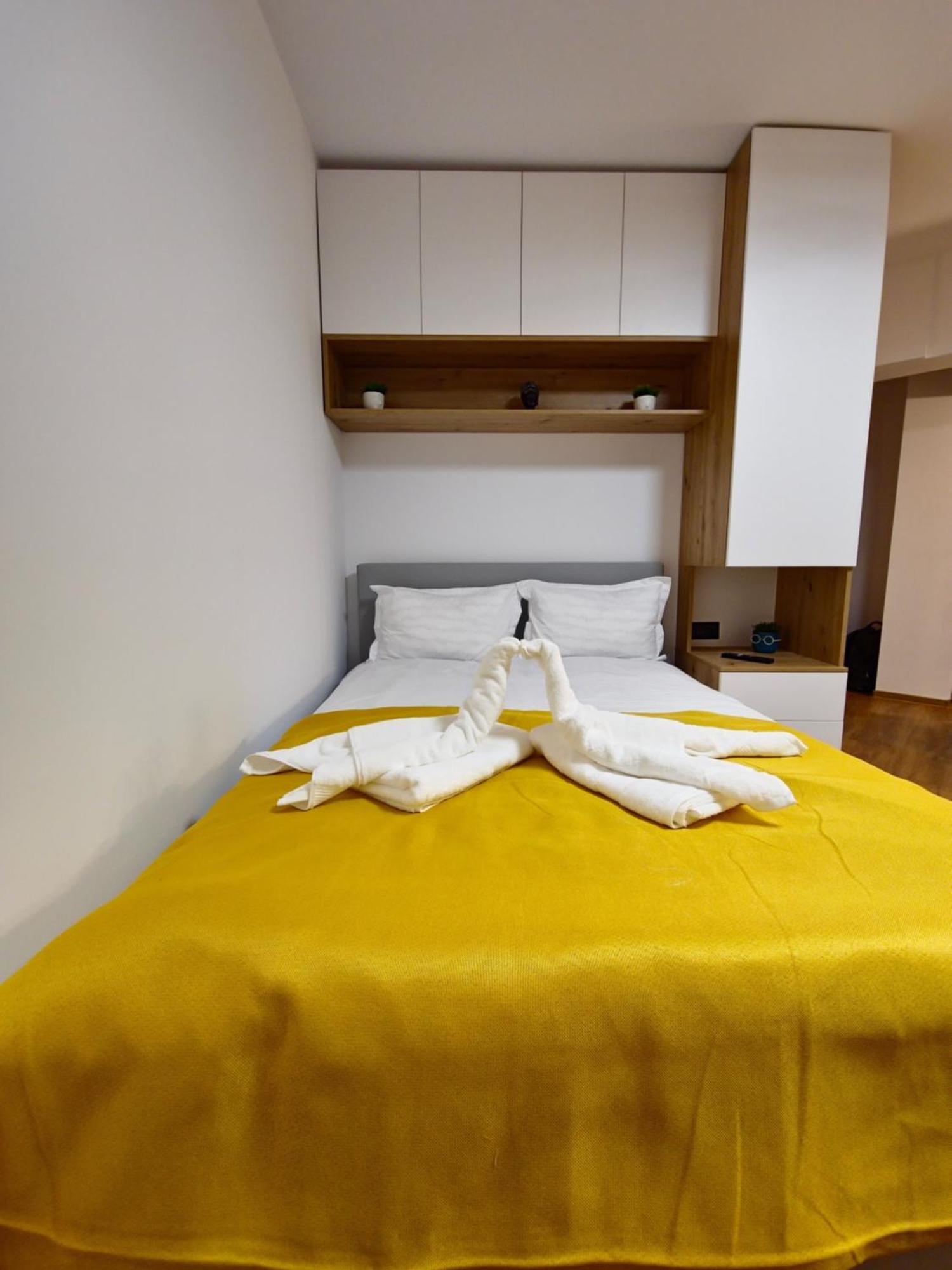 Central Nest Apartment Braşov Quarto foto